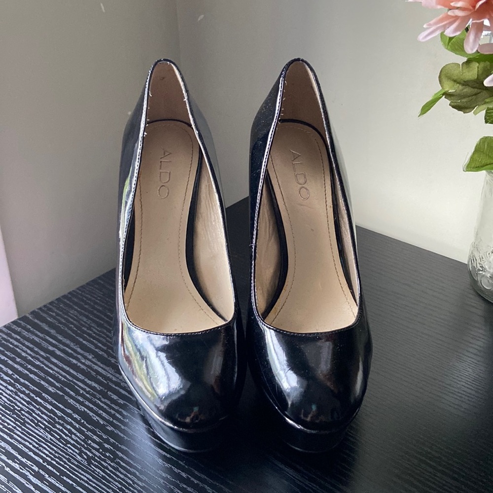 Black Aldo heels